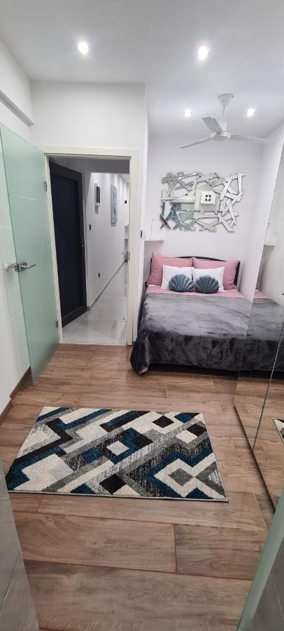 Apartman Julija 1 Rijeka Bagian luar foto