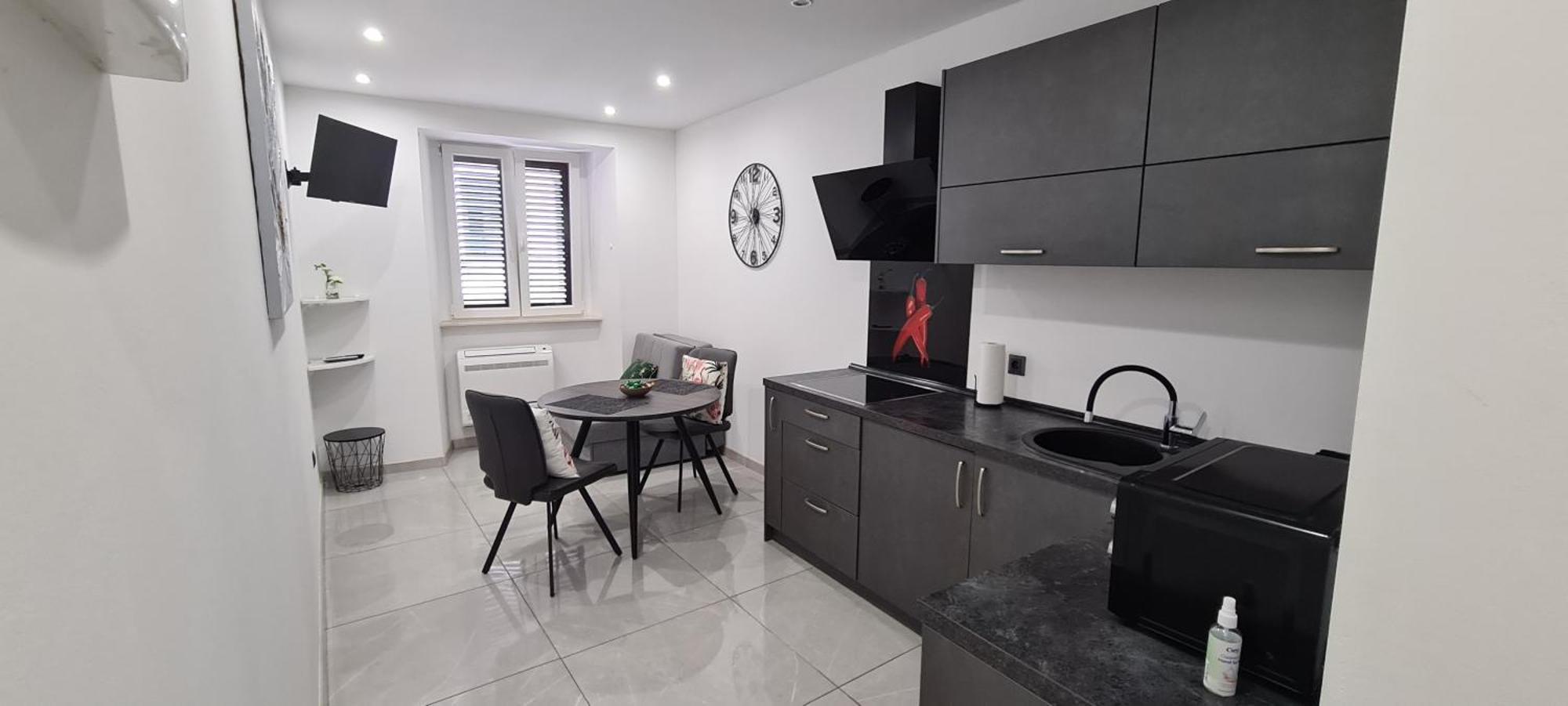 Apartman Julija 1 Rijeka Bagian luar foto